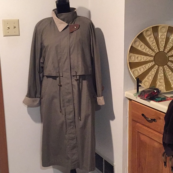 Vintage Jackets & Blazers - Trench Coat